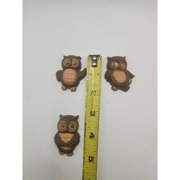 Set of 3 Brown Owl Magnets Plastic Googly Eyes Retro Style Kitchen Home Decor - Picture 3 of 9